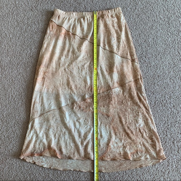 A-line Crepe Tie Dye Faded Below Knee Lined Skirt - Picture 2 of 15